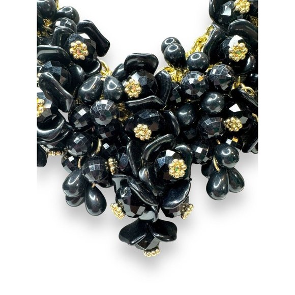 Talbots Black Acrylic Flower Cluster Goldtone Chunky Bib Necklace 18.5-21.5” - Picture 3 of 10
